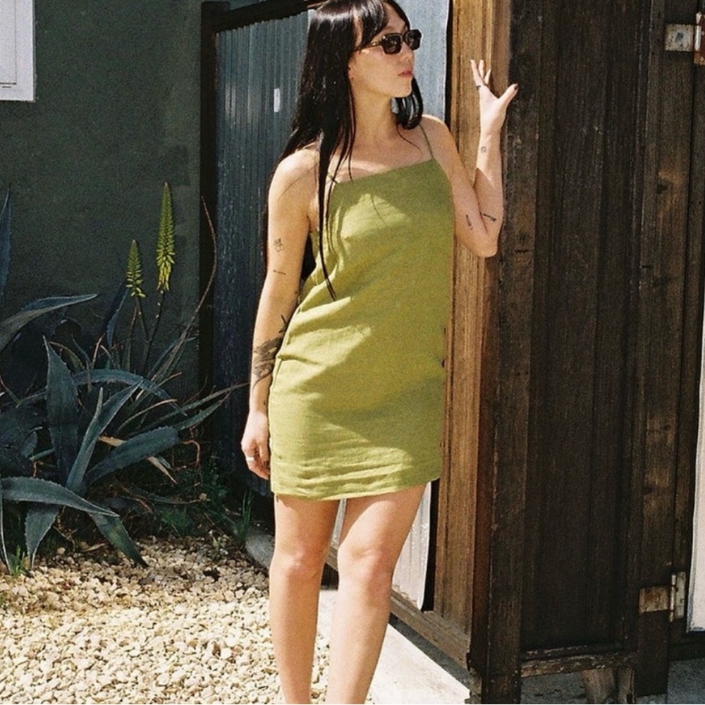 Back Beat Co Green Spaghetti Strap Slip Mini Dress